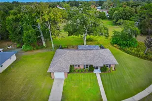 2305 W Nautilus Dr, Citrus Springs, FL 34434 - Photo 6