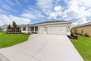 10007 SW 106th Cir, Ocala, FL 34481 - Photo 2