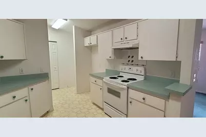 19156 SW 101st Street, Dunnellon, FL 34432 - Photo 10