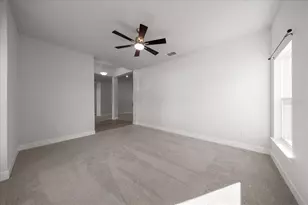 3913 NE 58th Cir, Silver Springs, FL 34488 - Photo 8