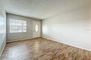 2100 58th St N, Saint Petersburg, FL 33710 - Photo 8