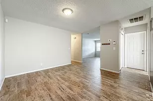 2100 58th St N, Saint Petersburg, FL 33710 - Photo 6