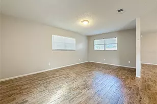 2100 58th St N, Saint Petersburg, FL 33710 - Photo 18