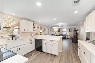 24450 NE 127 St, Fort Mc Coy, FL 32134 - Photo 18