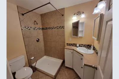 965 NE 2nd Street #4, Ocala, FL 34470 - Photo 4