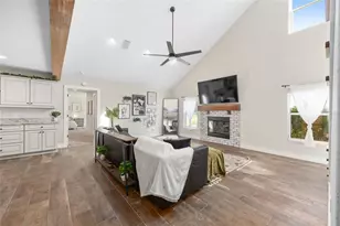 11999 Co Rd 223, Oxford, FL 34484 - Photo 4