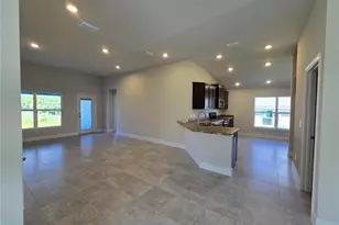 439 W Twisted Oaks Dr, Beverly Hills, FL 34465 - Photo 8