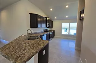 439 W Twisted Oaks Dr, Beverly Hills, FL 34465 - Photo 10