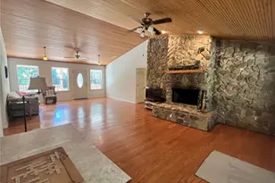 14609 SE 155th St, Weirsdale, FL 32195 - Photo 2