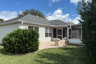 1916 Iglesia St, Lady Lake, FL 32159 - Photo 18