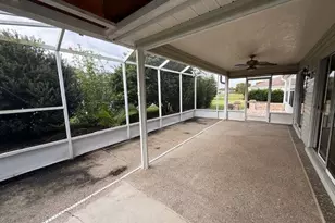 1916 Iglesia St, Lady Lake, FL 32159 - Photo 16