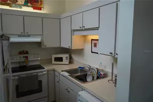 2415 NE 7th St, Ocala, FL 34470 - Photo 10