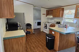 12667 SE 101st Ct, Belleview, FL 34420 - Photo 10