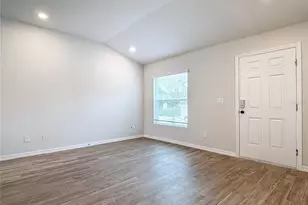 27169 Washington St, Punta Gorda, FL 33983 - Photo 4