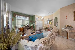 1010 Raining Meadows Ln, Orlando, FL 32824 - Photo 8