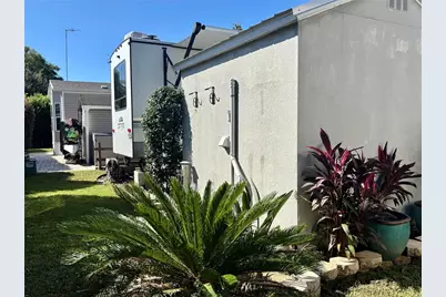 3259 NE 102nd Avenue Road, Silver Springs, FL 34488 - Photo 10