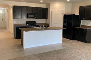 2961 NE 43rd Rd, Ocala, FL 34470 - Photo 4