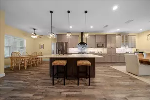 4390 SE 117th Pl, Belleview, FL 34420 - Photo 16