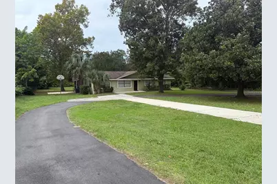 3250 SE Lake Weir Avenue, Ocala, FL 34471 - Photo 1