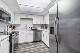 622 Fairways Cir, Ocala, FL 34472 - Photo 4