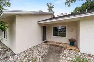 1761 SE 38th Ave, Ocala, FL 34471 - Photo 8