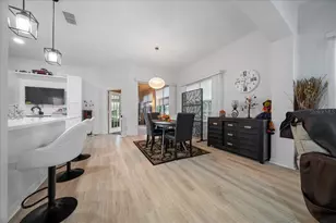 25008 Cypress Pond Ct, Leesburg, FL 34748 - Photo 12