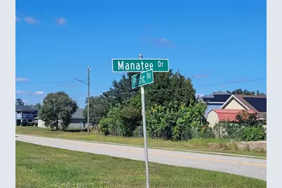 1929 Manatee Drive, Poinciana, FL 34759 - Photo 6