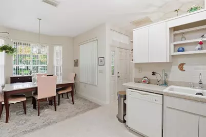 6812 E Queensbury Lane, Inverness, FL 34452 - Photo 8