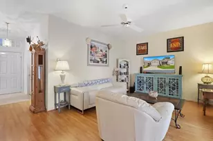 6812 E Queensbury Ln, Inverness, FL 34452 - Photo 12