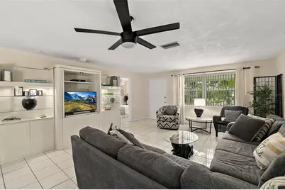 210 Lincoln Avenue, New Smyrna Beach, FL 32169 - Photo 8