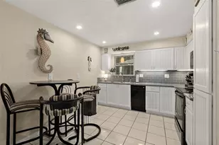 210 Lincoln Ave, New Smyrna Beach, FL 32169 - Photo 14