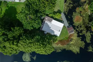 426 NW 5th Rd, Lake Panasoffkee, FL 33538 - Photo 42