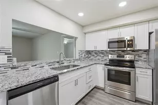 2843 NE 3rd St, Ocala, FL 34470 - Photo 2