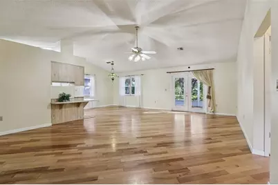 304 Brigadoon Circle, Leesburg, FL 34788 - Photo 10