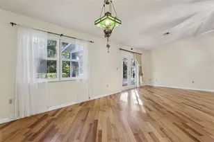 304 Brigadoon Cir, Leesburg, FL 34788 - Photo 14