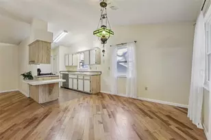 304 Brigadoon Cir, Leesburg, FL 34788 - Photo 14