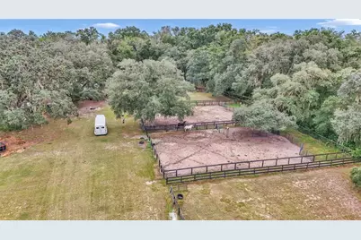 19597 SE 70th Lane, Morriston, FL 32668 - Photo 6