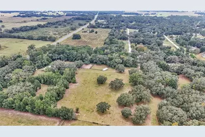 19597 SE 70th Lane, Morriston, FL 32668 - Photo 18