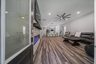 252 Malauka Rd, Ocklawaha, FL 32179 - Photo 16