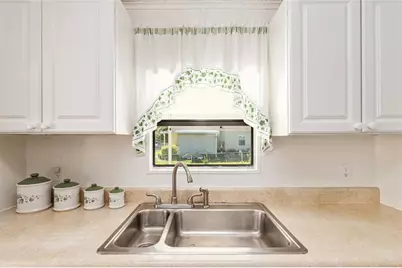 10085 SE 126th Place, Belleview, FL 34420 - Photo 18