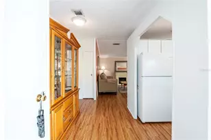 10085 SE 126th Pl, Belleview, FL 34420 - Photo 4