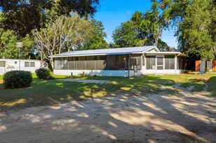 9447 SE 140th Pl, Summerfield, FL 34491 - Photo 2