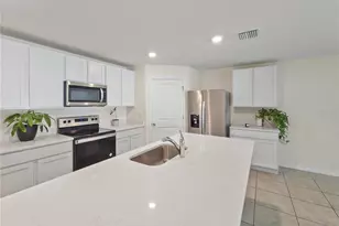 304 SE 66th Ct, Ocala, FL 34472 - Photo 8