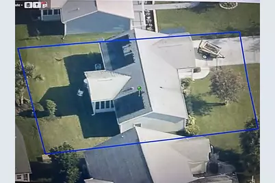 528 Valencia Place, Lady Lake, FL 32159 - Photo 1