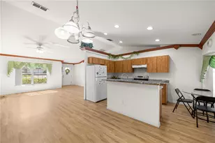 9319 SE 161st Pl, Summerfield, FL 34491 - Photo 8
