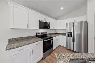 13869 SE 41st Ct, Summerfield, FL 34491 - Photo 16