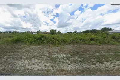 2707 64th Street W, Lehigh Acres, FL 33971 - Photo 2