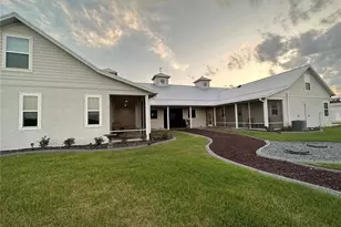 4991 SE 212th Ct, Morriston, FL 32668 - Photo 10