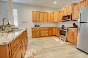 4991 SE 212th Ct, Morriston, FL 32668 - Photo 10