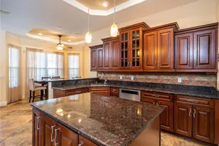 1719 SW 27th Pl, Ocala, FL 34471 - Photo 6